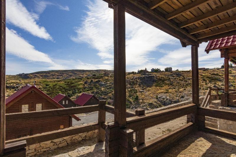 Luna Chalets Da Montanha - Serra Da Estrela 코빌라 객실 사진